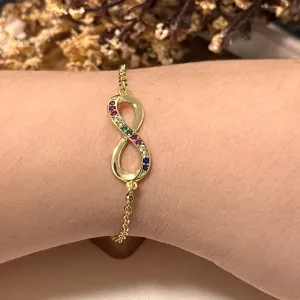 Pulseira com pingente infinito