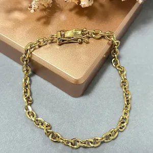 Pulseira com fecho trava em aço dourado