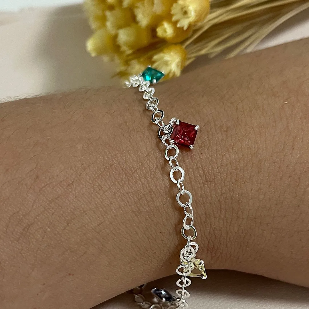 Pulseira com corrente americana com pedras de zircônia multicolor